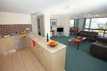 סרפרז פרדייז Surfers Plaza Resort 3*, סרפרז פרדייז