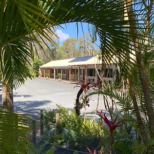 Motel Tin Bay