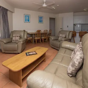 Resort Aloha, Gold Coast